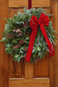 Thu Dec 03  Holiday Wreath  at Hardwick Vineyard and Winery 261203181